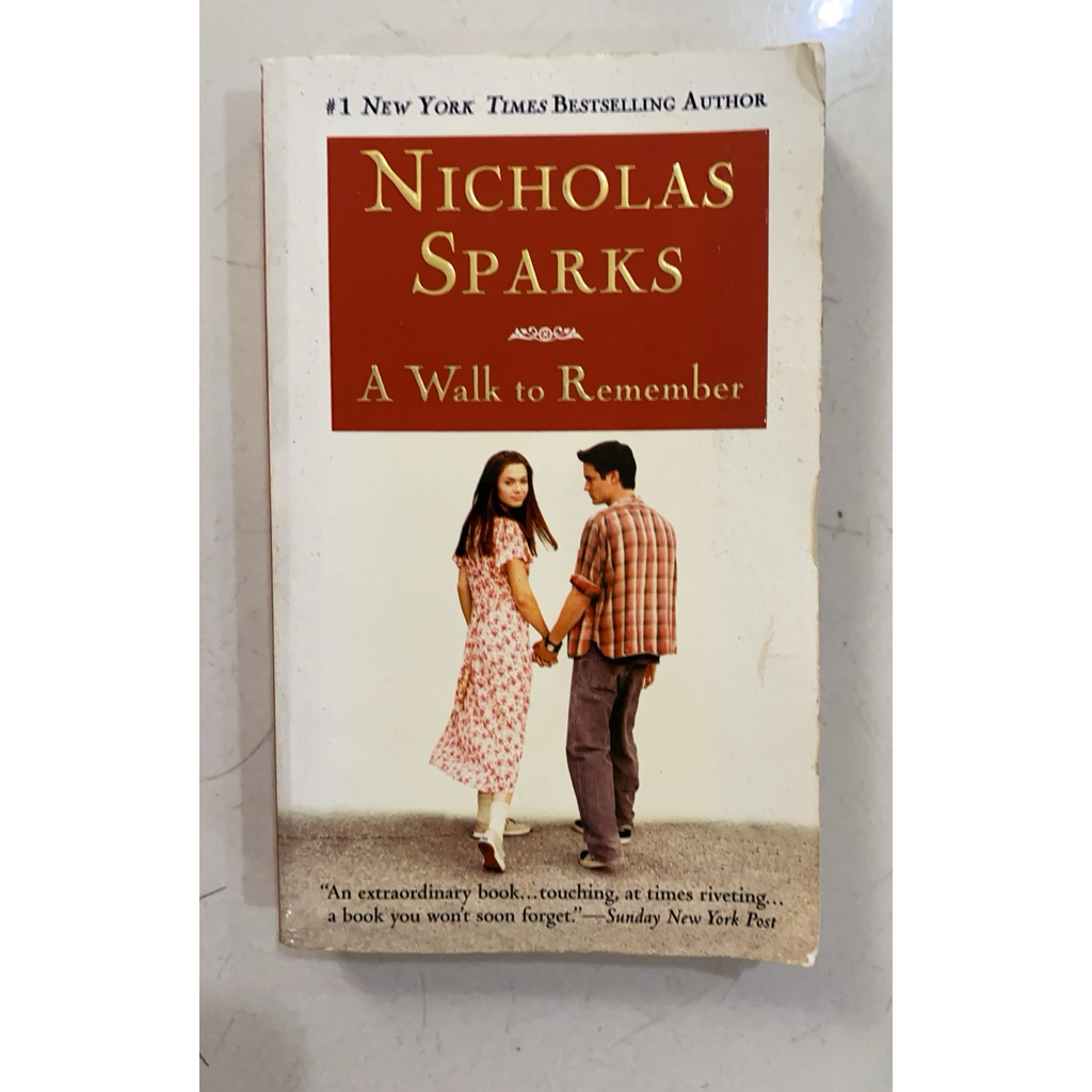 Novel Bekas - Nicholas Sparks - A Walk to Remember