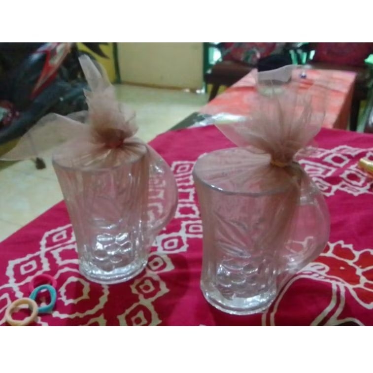 souvenir gelas kaca cantik