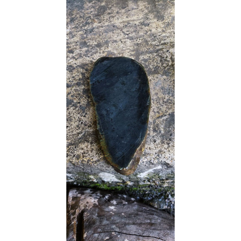 Batu Giok hitam BLACKJADE aceh lempengan