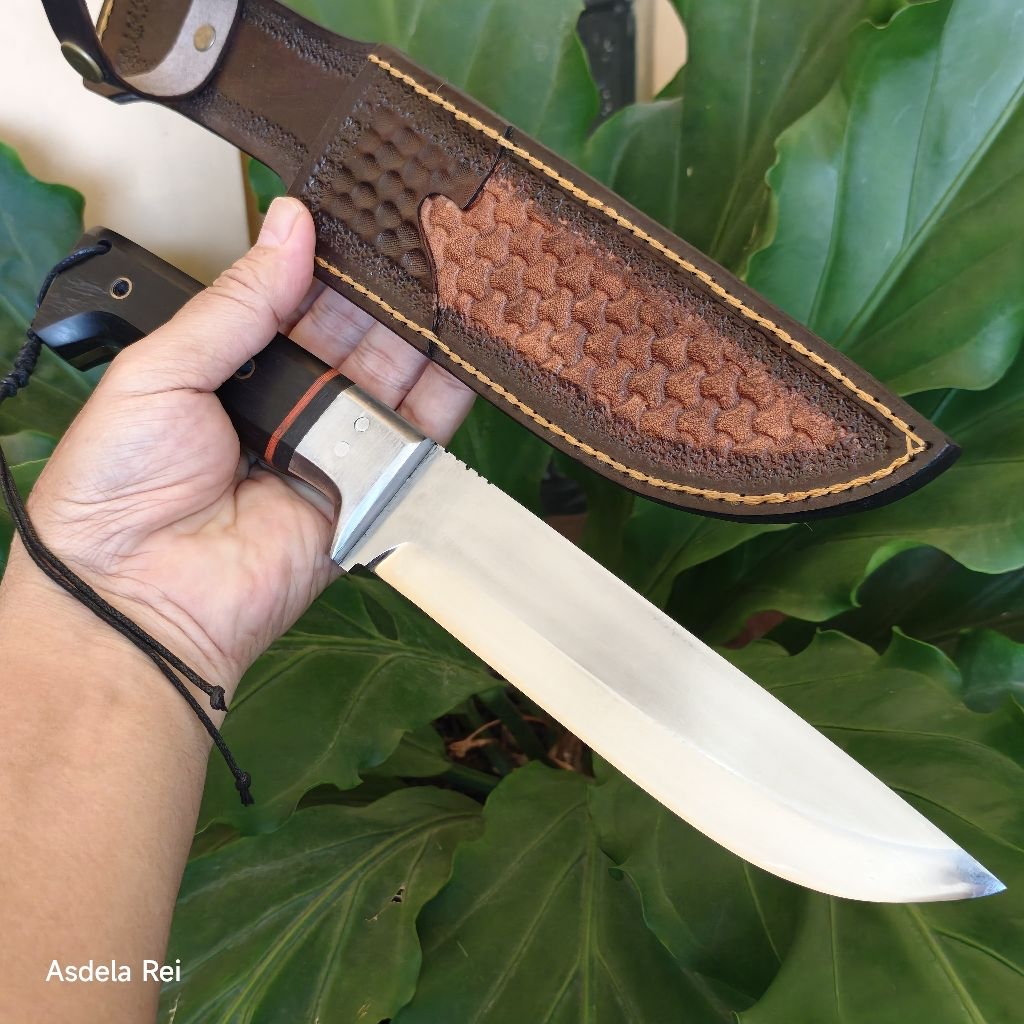 Bohler K110 Bushcraft knife. Pisau Bushcraft multifungsi Handle fulltang kokoh dilengkapi guard dura