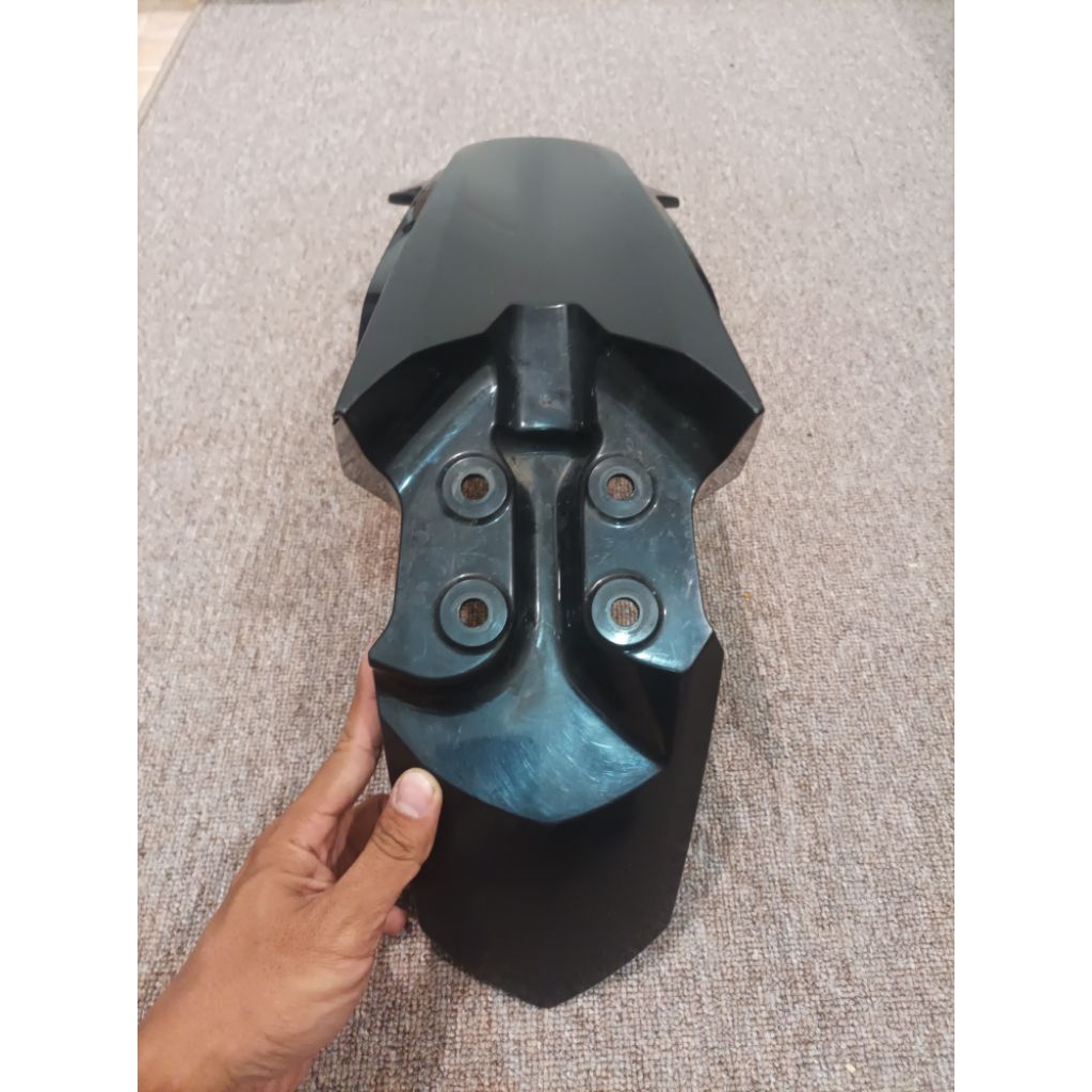 Spakbor depan CRF 150 L original copotan motor