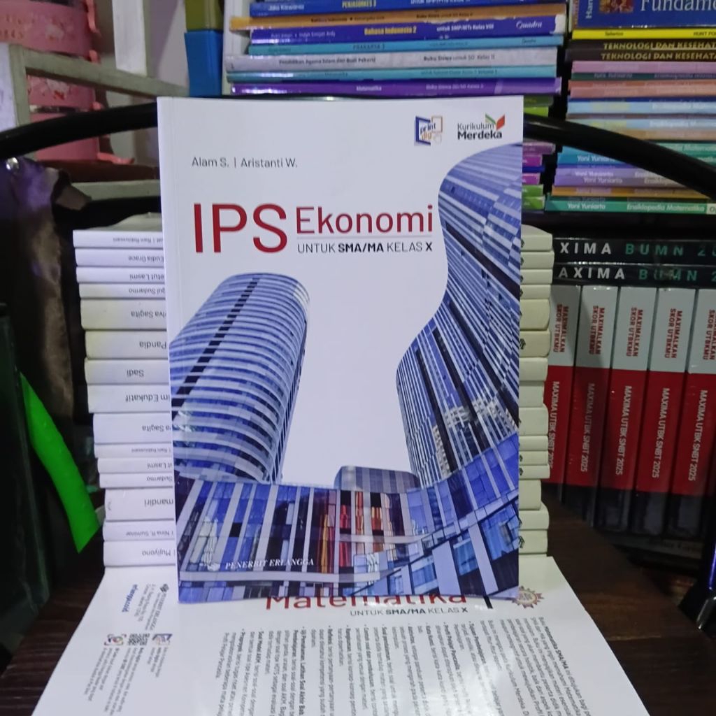 BUKU IPS EKONOMI KELAS 10
