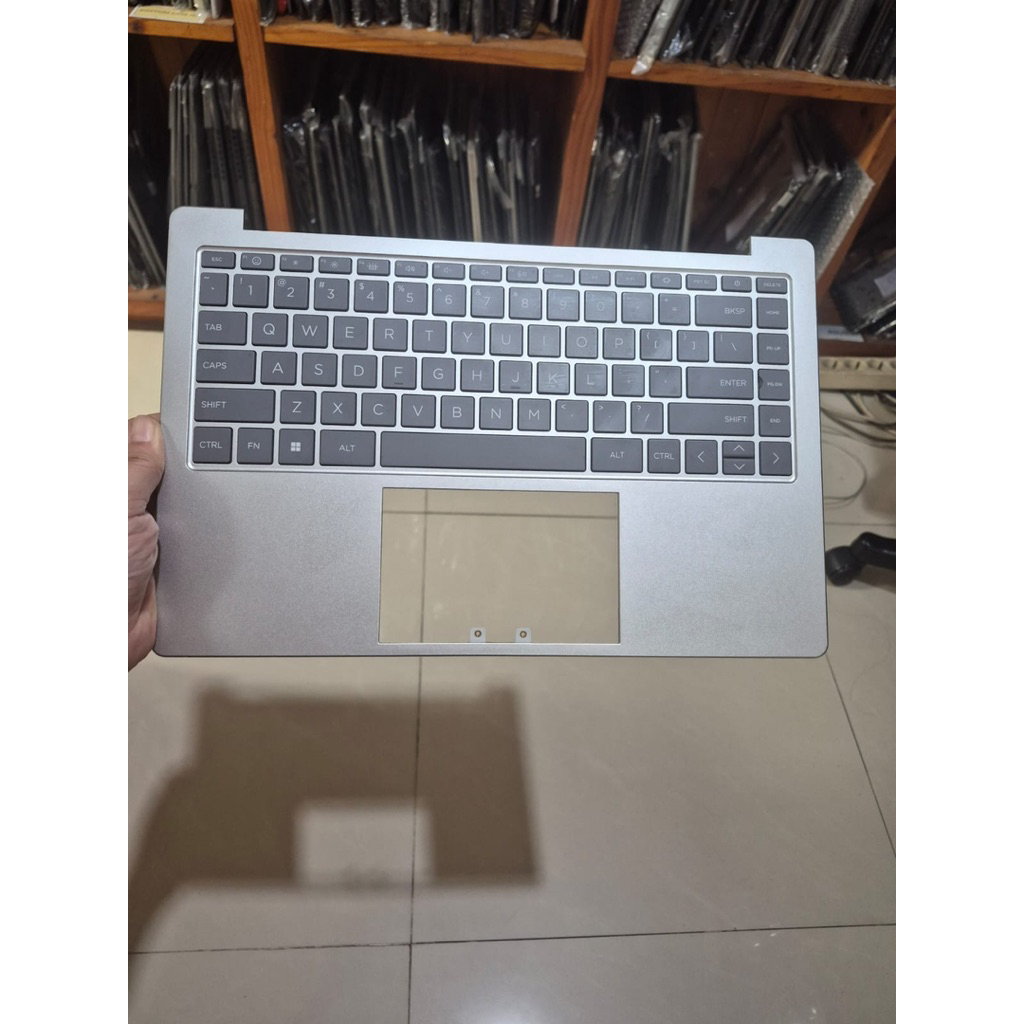 [SECOND ORI] Palmrest casing tengah laptop HP 240 G10 14-EP 14-EM N35870 TPN1-141 14 INCH Silver min