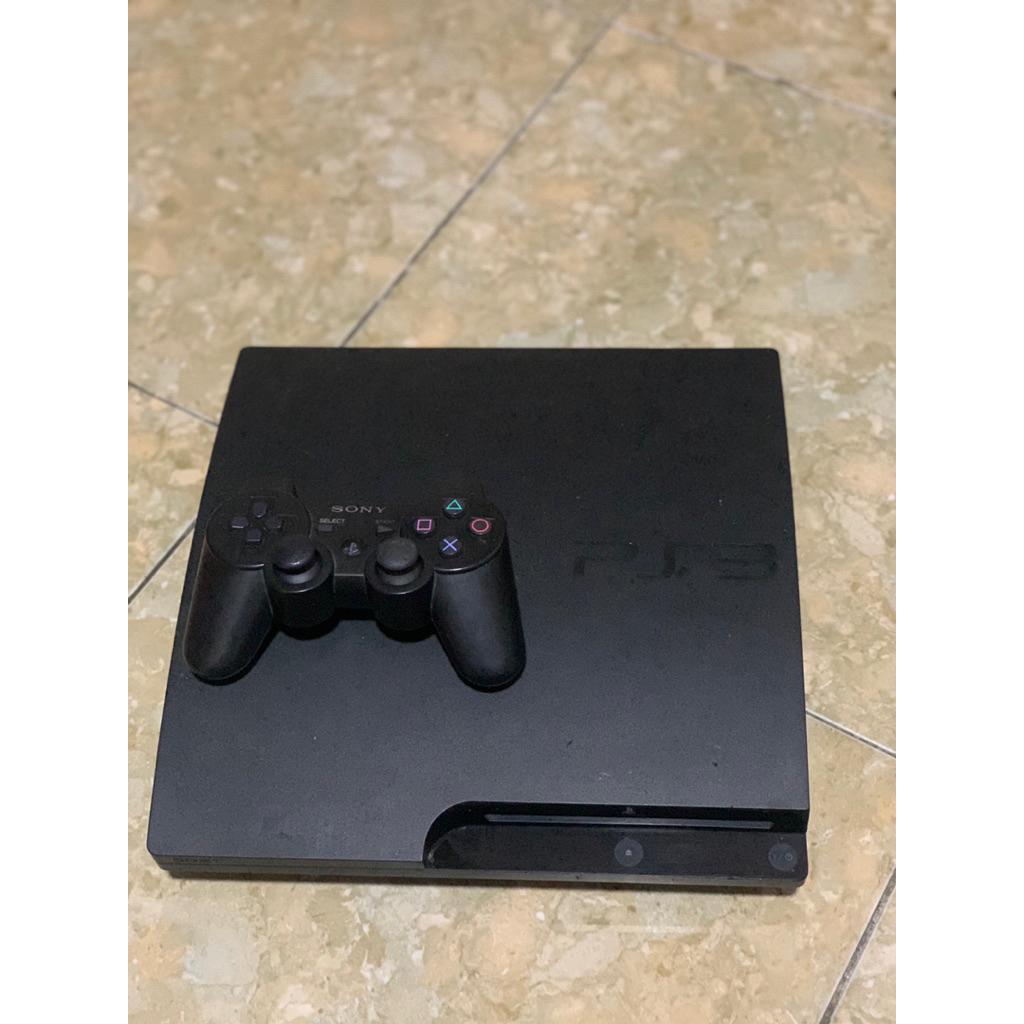 Ps3 slim seri 25 320 Gb full game (Second like new)