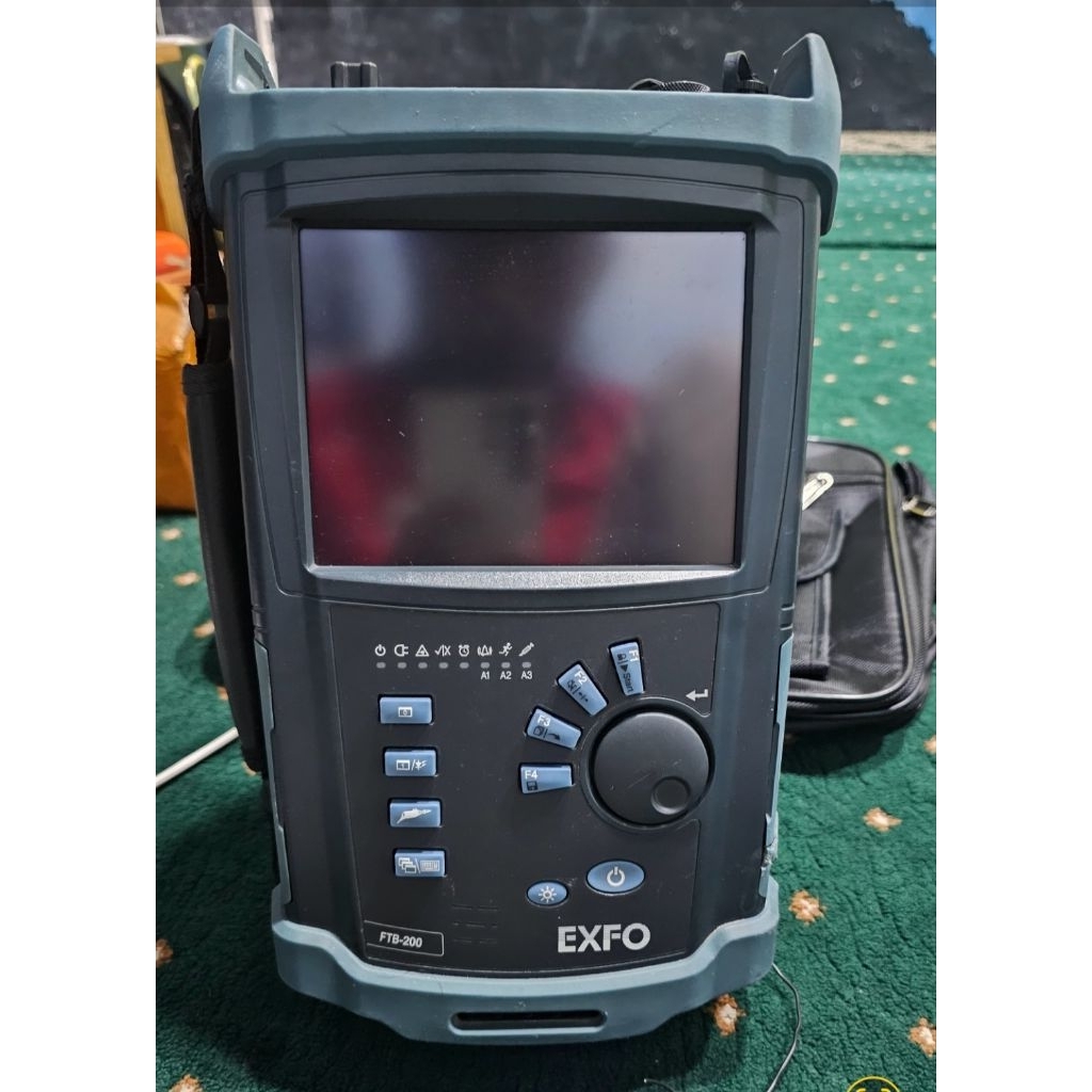 otdr exfo ftb200 v.2 7300E 37/39dB second