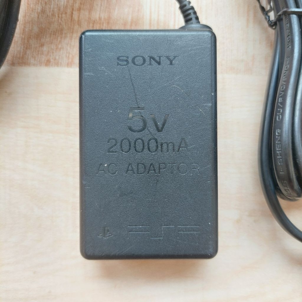 Sony PSP AC Adapter PSP-100 PSP-380 Original