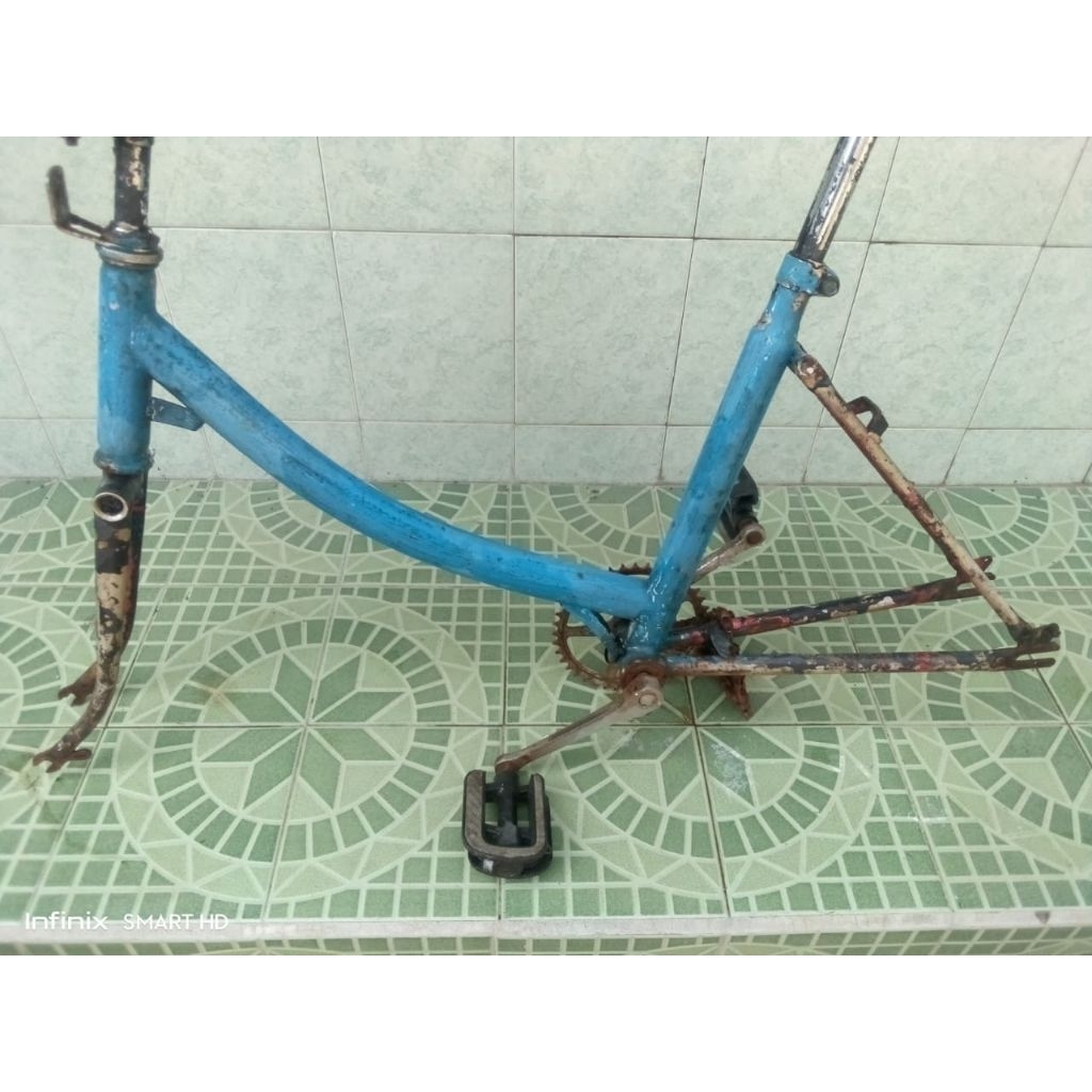 FRAME DEKI MINION , BAHAN MINION, FRAME SEPEDA DEKI JAPAN 20INCH