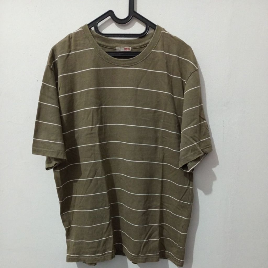 kaos spao preloved