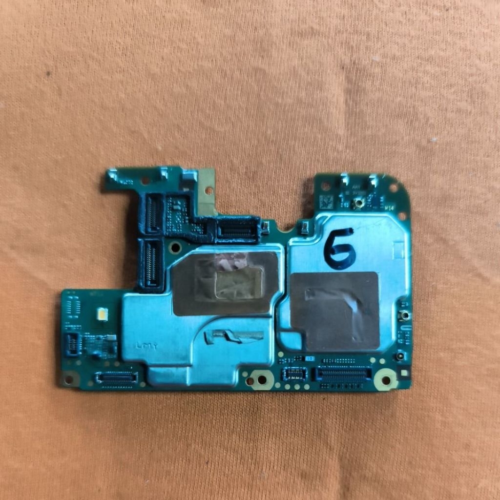 MESIN MESIN SAMSUNG GALAXY A10S HIDUP NORMAL MINUS NYANGKUT AKUN/FRP MESIN SEGEL BELUM PERNAH SERVIS