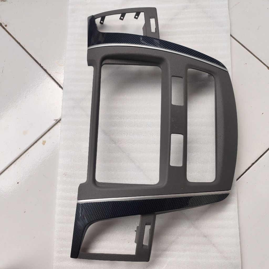 Panel Tape Head Unit Android Mobil Fortuner 2007-2015 Original