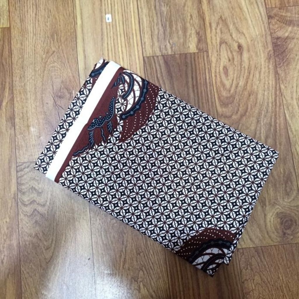 Kain Batik Wanita Jarik Panjanh Katun Halus Motif Truntum Garuda Garudo Jogja Solo Jakarta Latar Put
