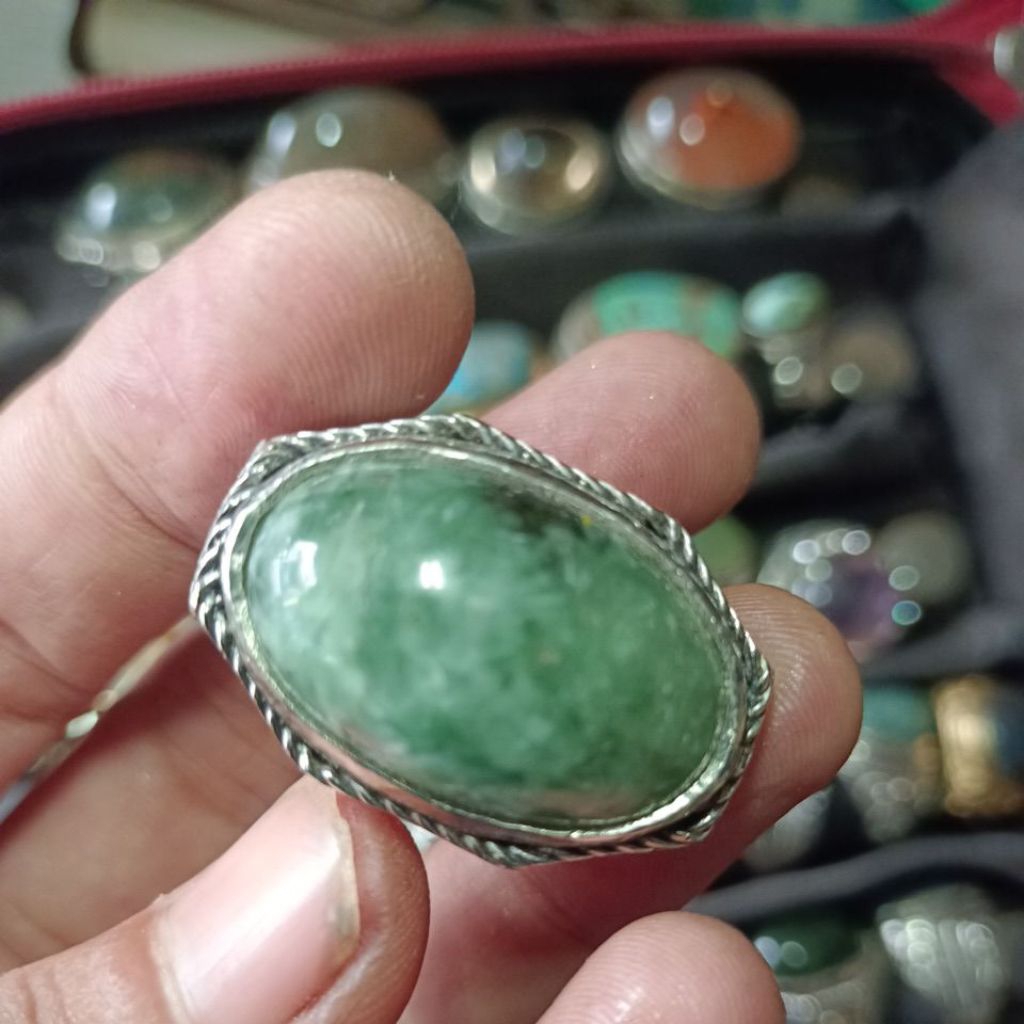 batu pandan Suji ijo