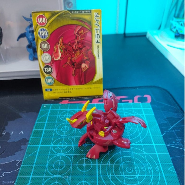 Bakugan Pyrus Neo Dragonoid Vortex