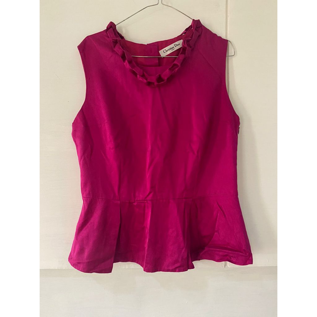 Christian Dior sleeveless magenta blouse