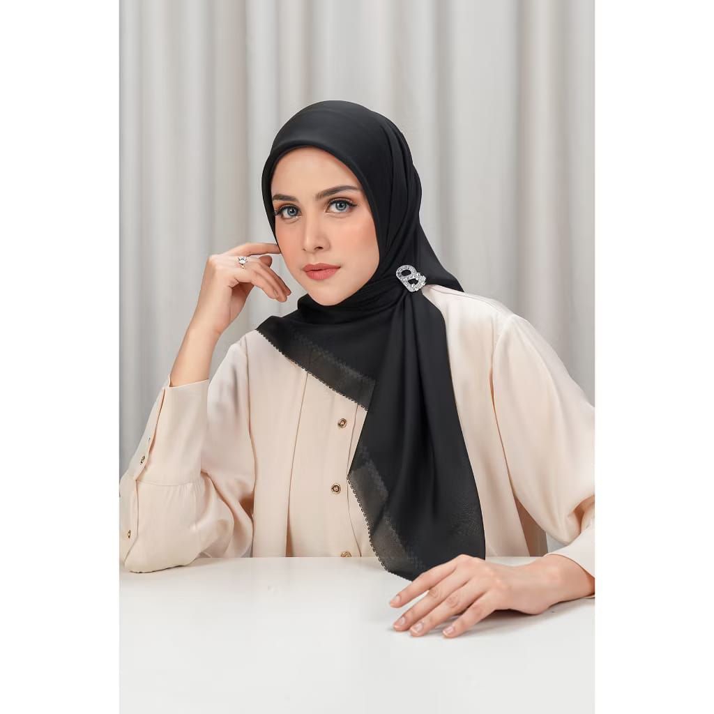 BUTTOBSCARVES TODAY SCARF
