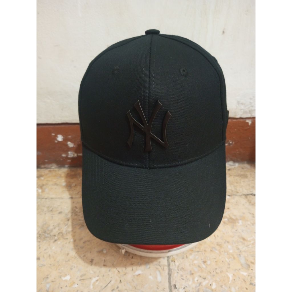 Topi new era x MLB NY Big logo besi second bekas