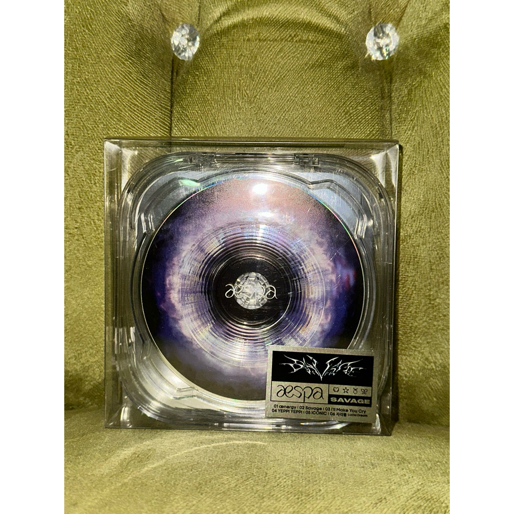 (PHOTOBOOK, CD ONLY) aespa Savage 1st MINI ALBUM P.O.S / Case Ver