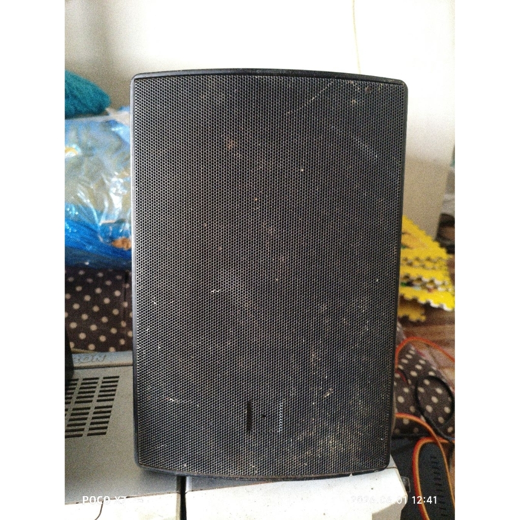 speaker pasif merk toa model zs-1030 b 30watt second bekas bagus normal