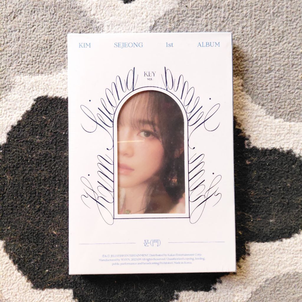[READY STOCK] KIM SEJEONG 1st Album DOOR