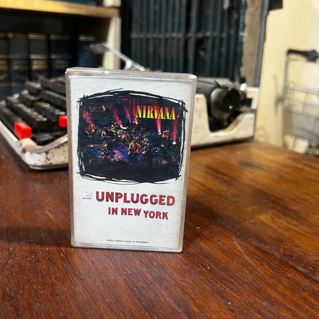 Kaset Pita Nirvana Unplugged In New York