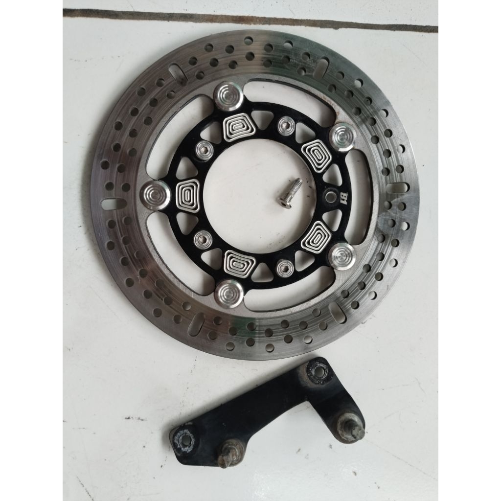 Disc 8.1 bekas 220mm,lubang 5 vario 125 led new 2023 & vario 150 led new lubang 5