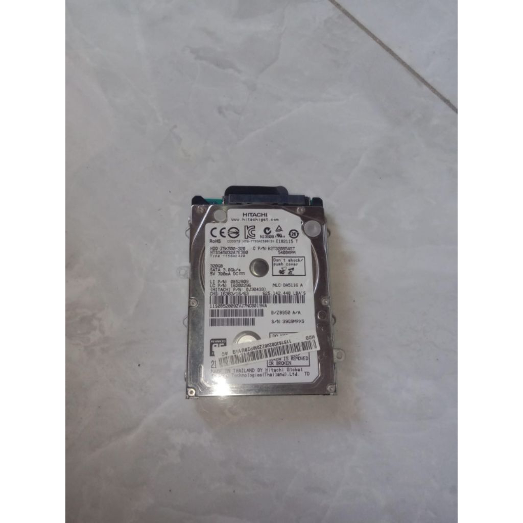 hardisk hitachi 320gb sata 2,5 bekas normall