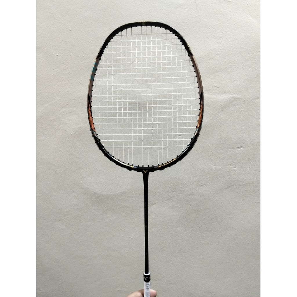 VICTOR THRUSTER F ULTRA