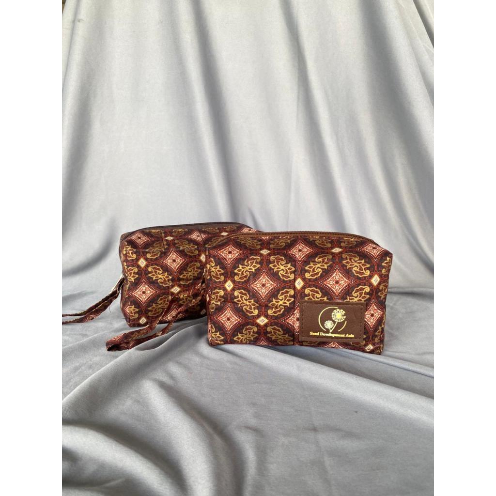 SOUVENIR POUCH BATIK