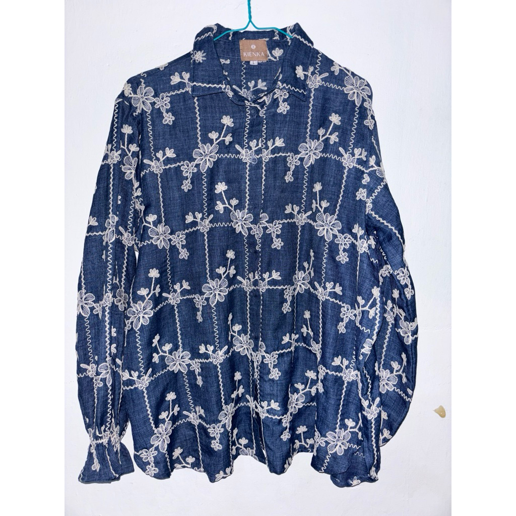 preloved Kienka Shirt