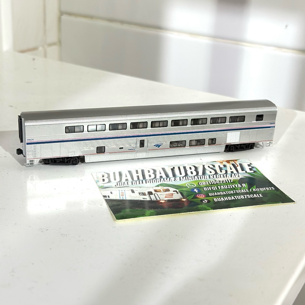 Miniatur Kereta Api / Kereta Penumpang Amtrak Skala N High Detail