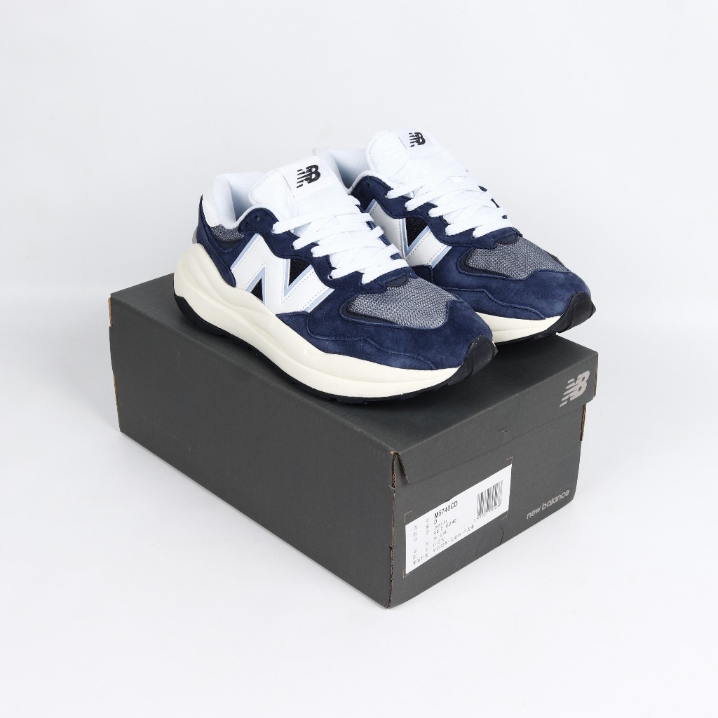 (DBX) Sepatu Sneakers New Balance M5740CD Navy White
