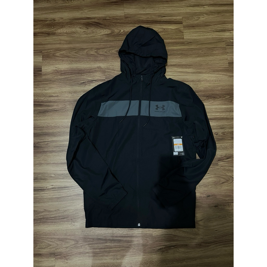 jacket under armour windbreaker