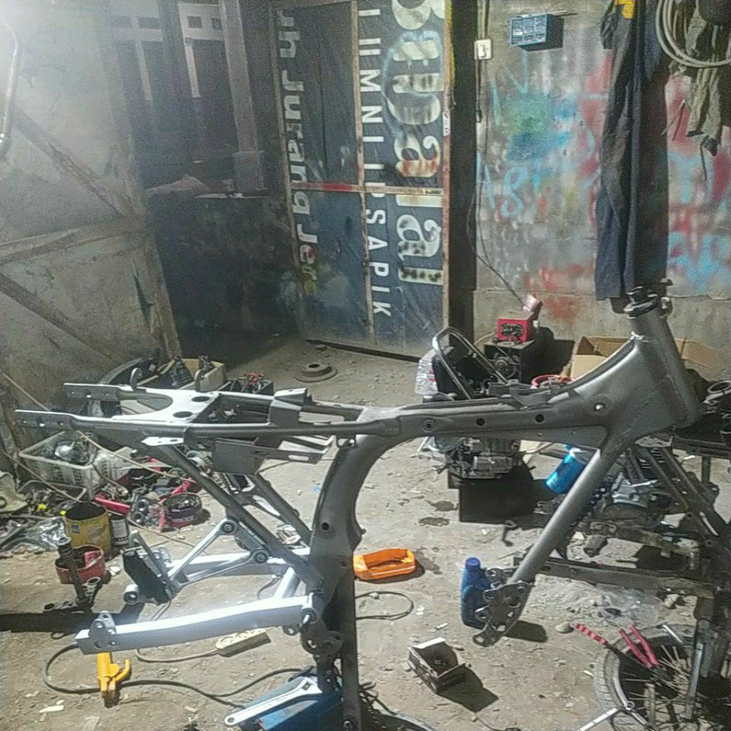 rangka gl100 preorder tatanan srit