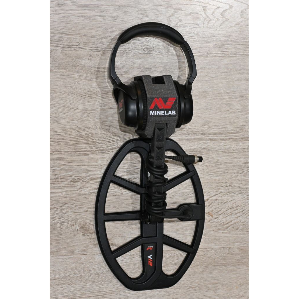 Kit Dudukan Dinding Minelab Vanquish 540