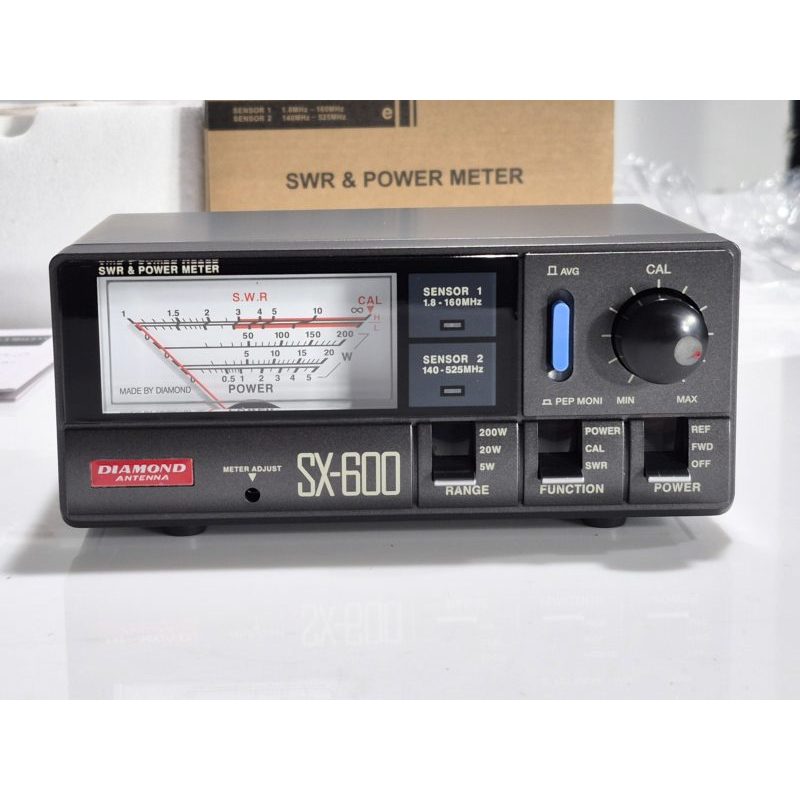 DIAMOND SX-600 SWR & POWER METER: 1,8-160MHZ, 140-525MHZ
