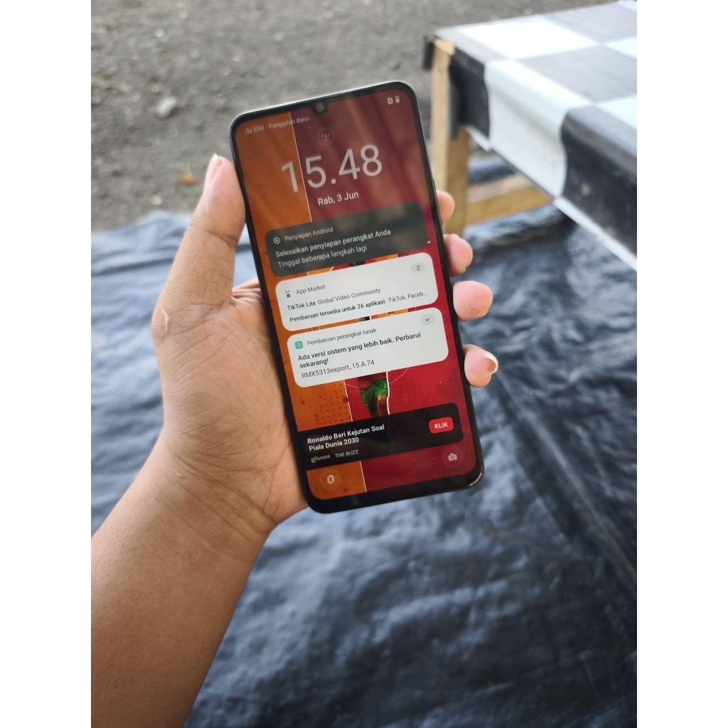 Realme not 70 4/128 unit only