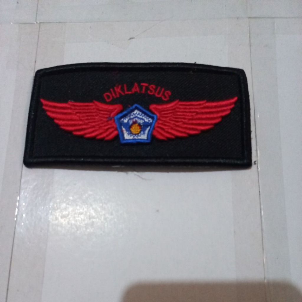 LOGO WING DIKLATSUS BALANTAS BANSER BORDIR TIMBUL 3D