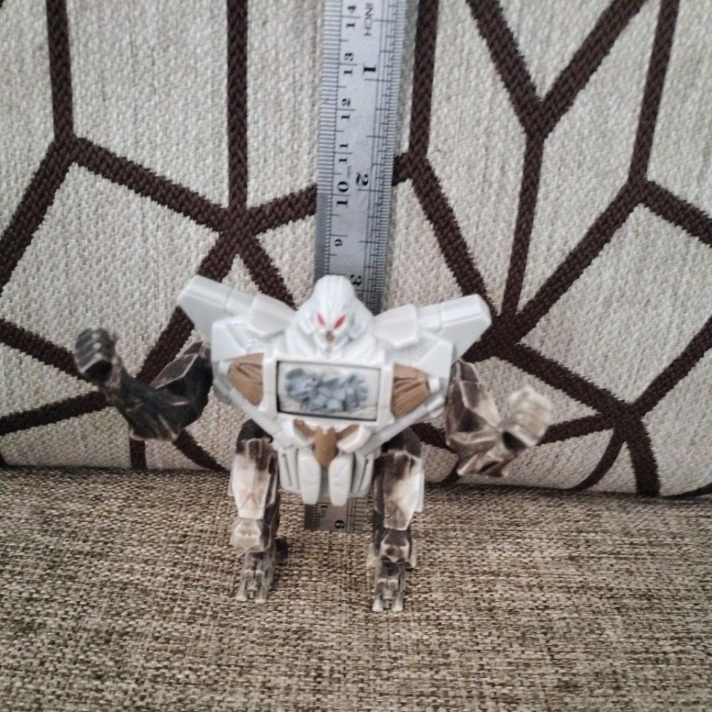 Robot Mainan, Preloved Atau Second