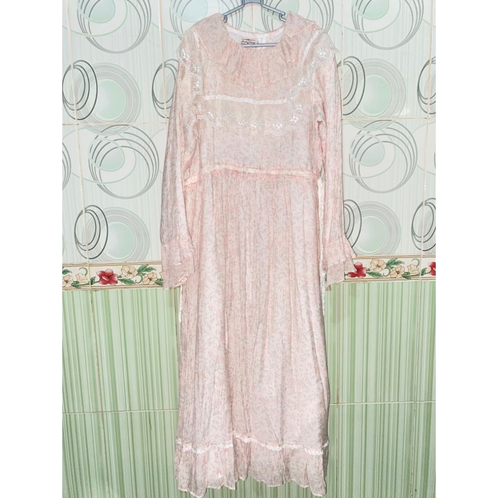 preloved dress coquette