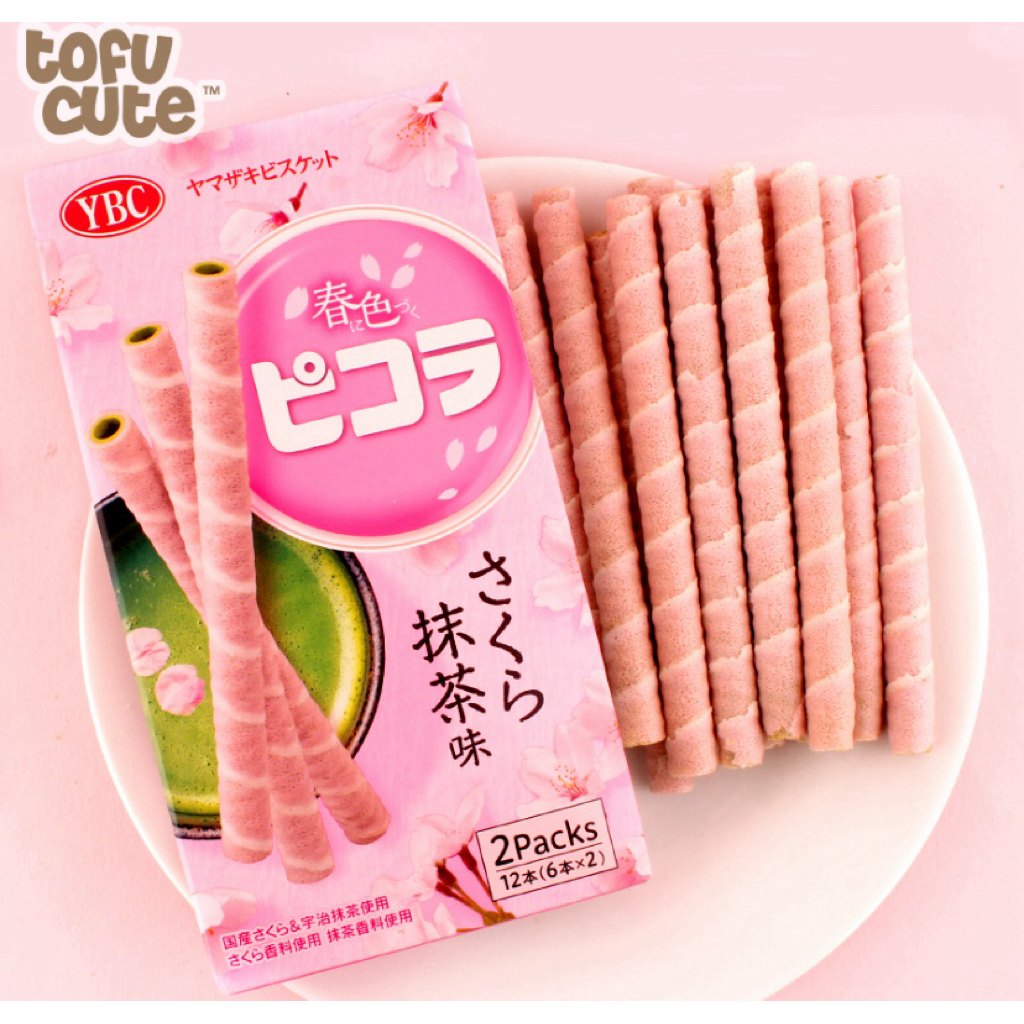 Wafer Roll Stick Strawberry Cream Pastel