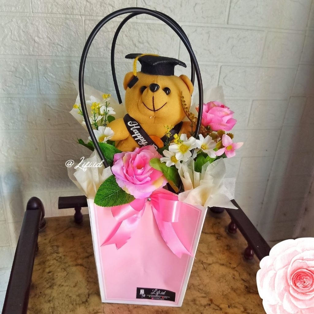 Gift Bag BloomBag Flower Buket Wisuda