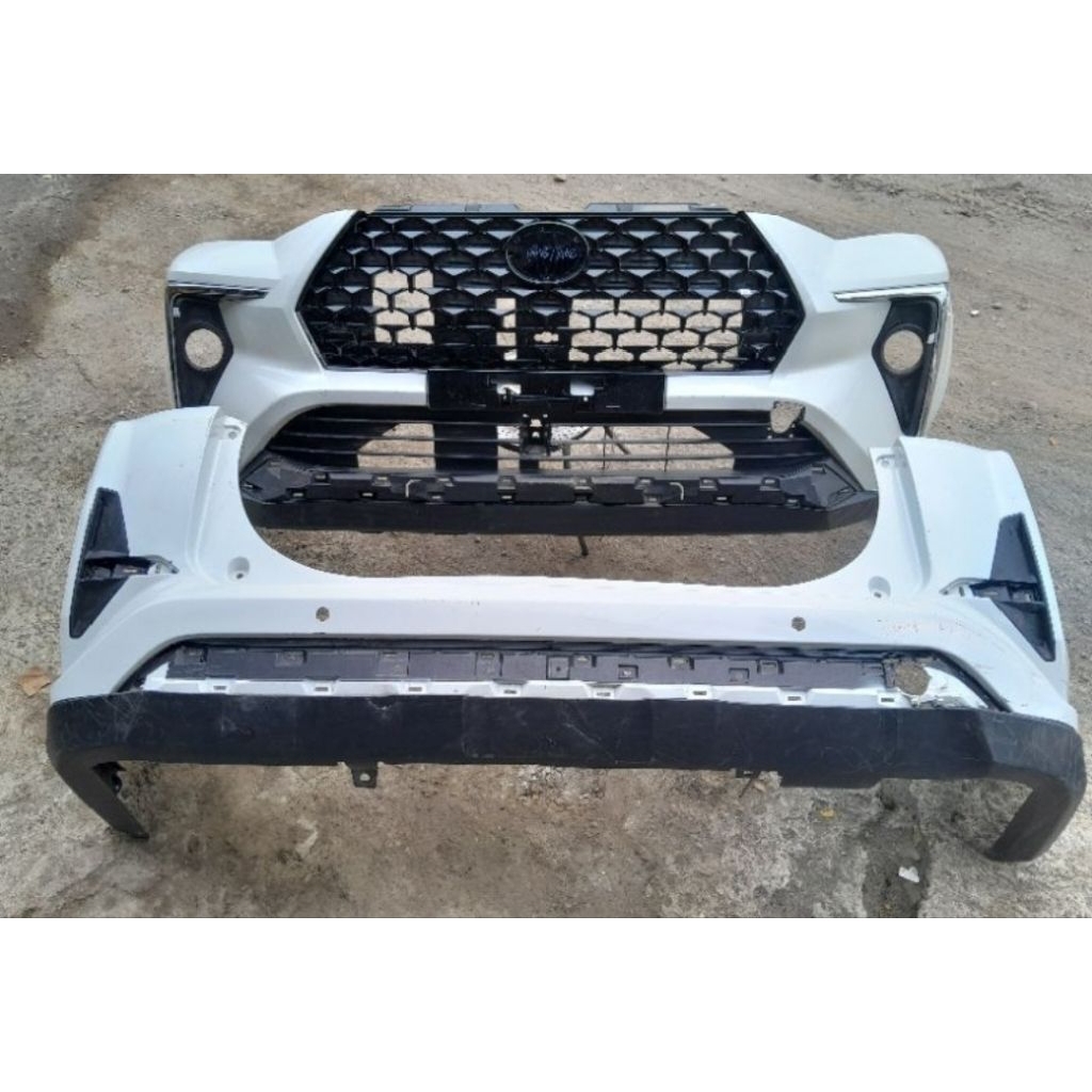 bumper bemper depan belakang avanza veloz 2022 - 2025 original