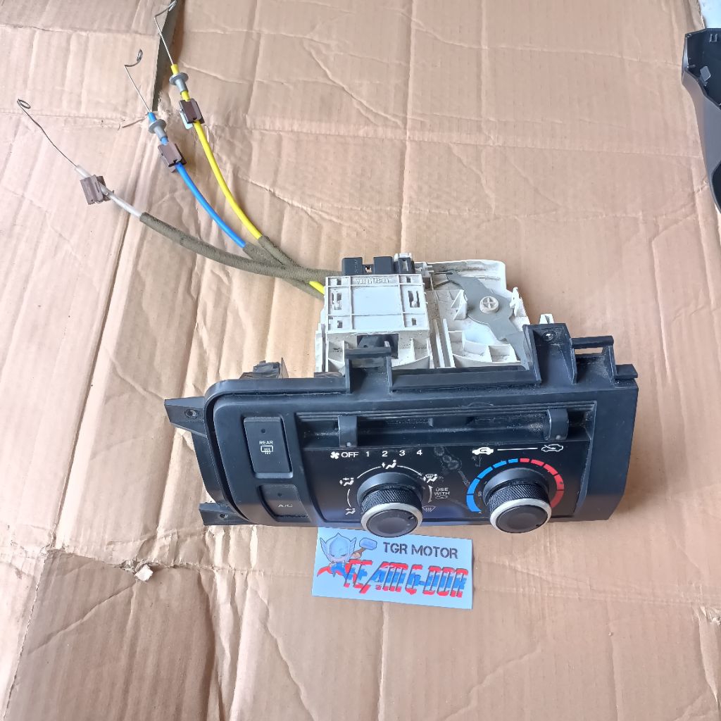 panel tombol saklar controler control ac acc original honda freed 2009-2012 bekas copotan