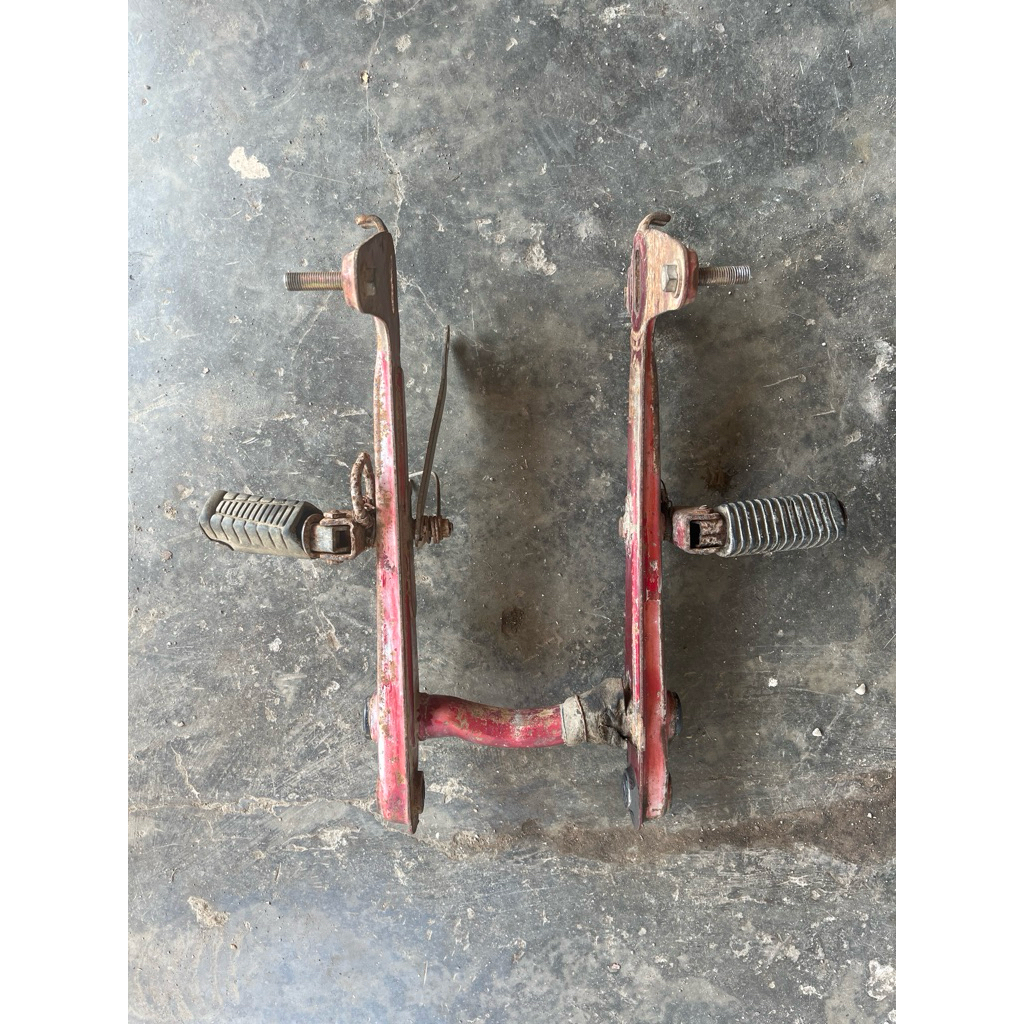 arm belakang c70 supercub c700 original copotan