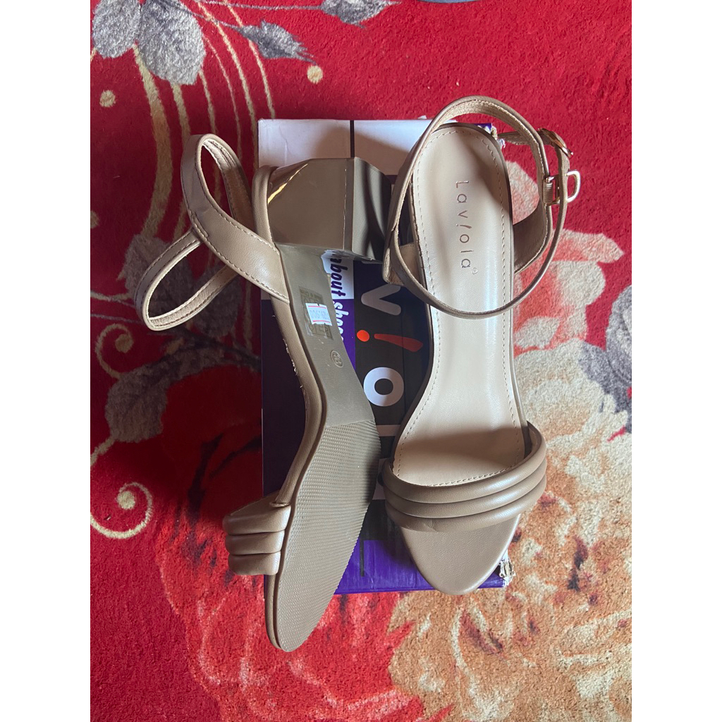heels Laviola