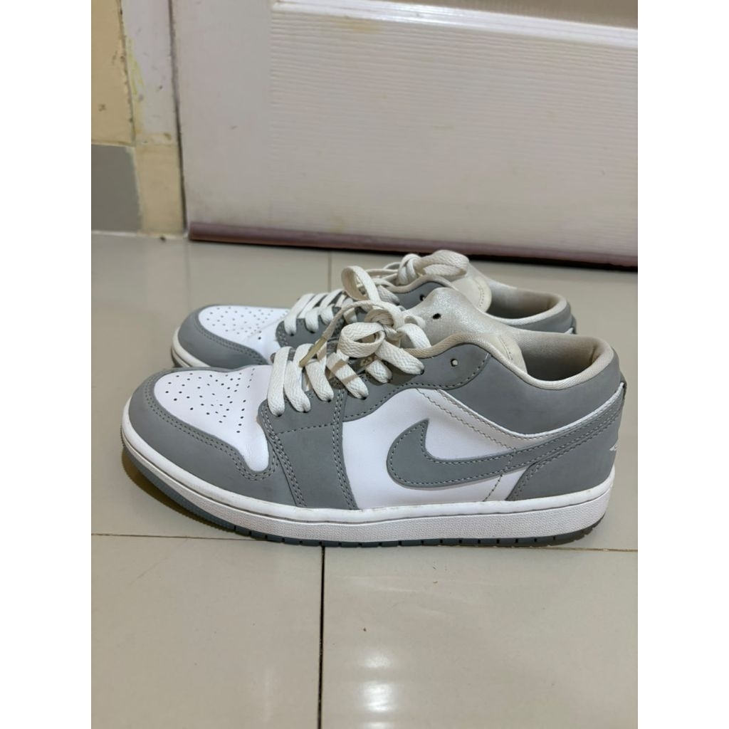 Nike Air Jordan 1 Low wolf grey