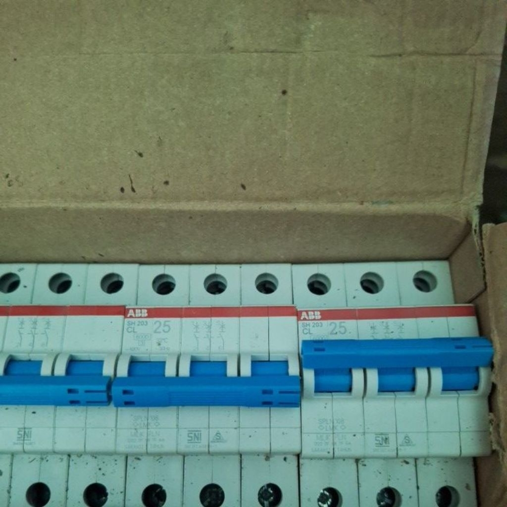 MCB ABB PLN 25A 3 PHASE ORI