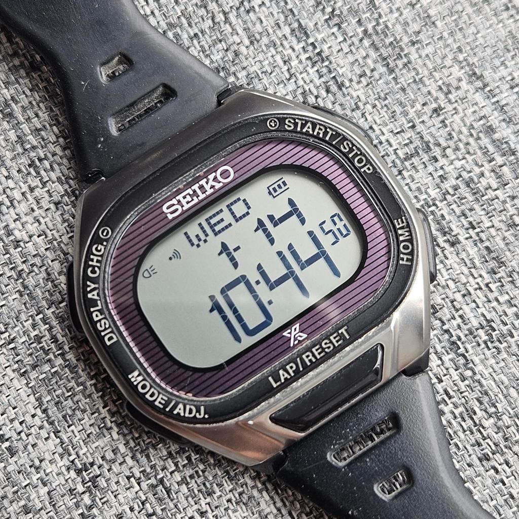 Seiko Solar S690-00A0 Prospex Super Runners Digital Dial Men Good Condition