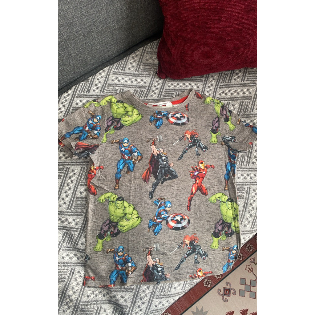 preloved kaos h&m x marvel avengers hulk spiderman hnm kids sale 5-7th
