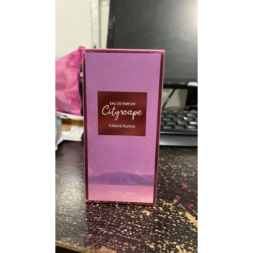 PRELOVED Eau De Parfum Cityscape varian iceland aurora